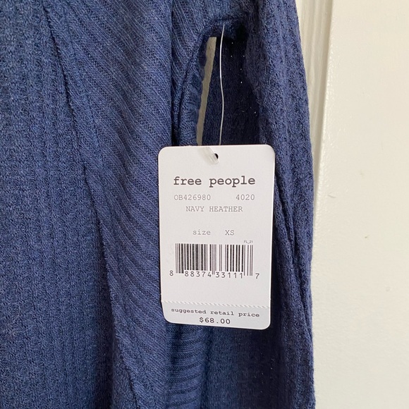 NWT Free People Relaxed Ventura High Low Knitted
Thermal Top Size XS - Picture 4 of 7